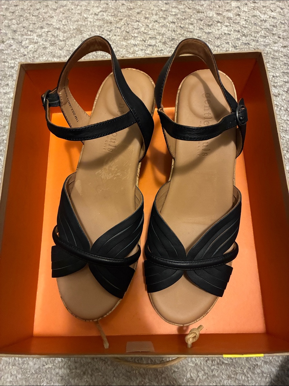 Gentle Souls‎ by Kenneth Cole Nomi Black Leather Wedge Sandals Size 11